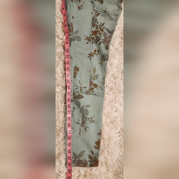 Anthropologie pants - Picture 7 of 8